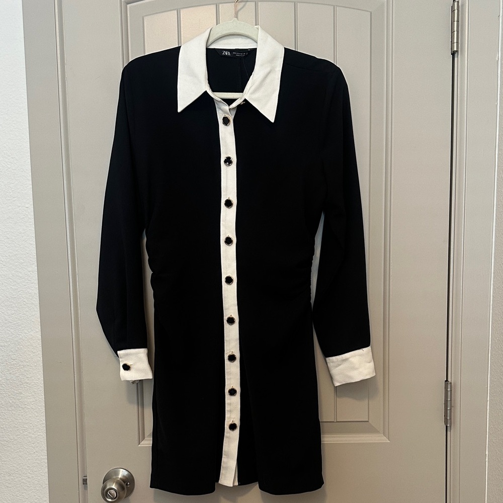 Zara Black and White Long Sleeve Dress